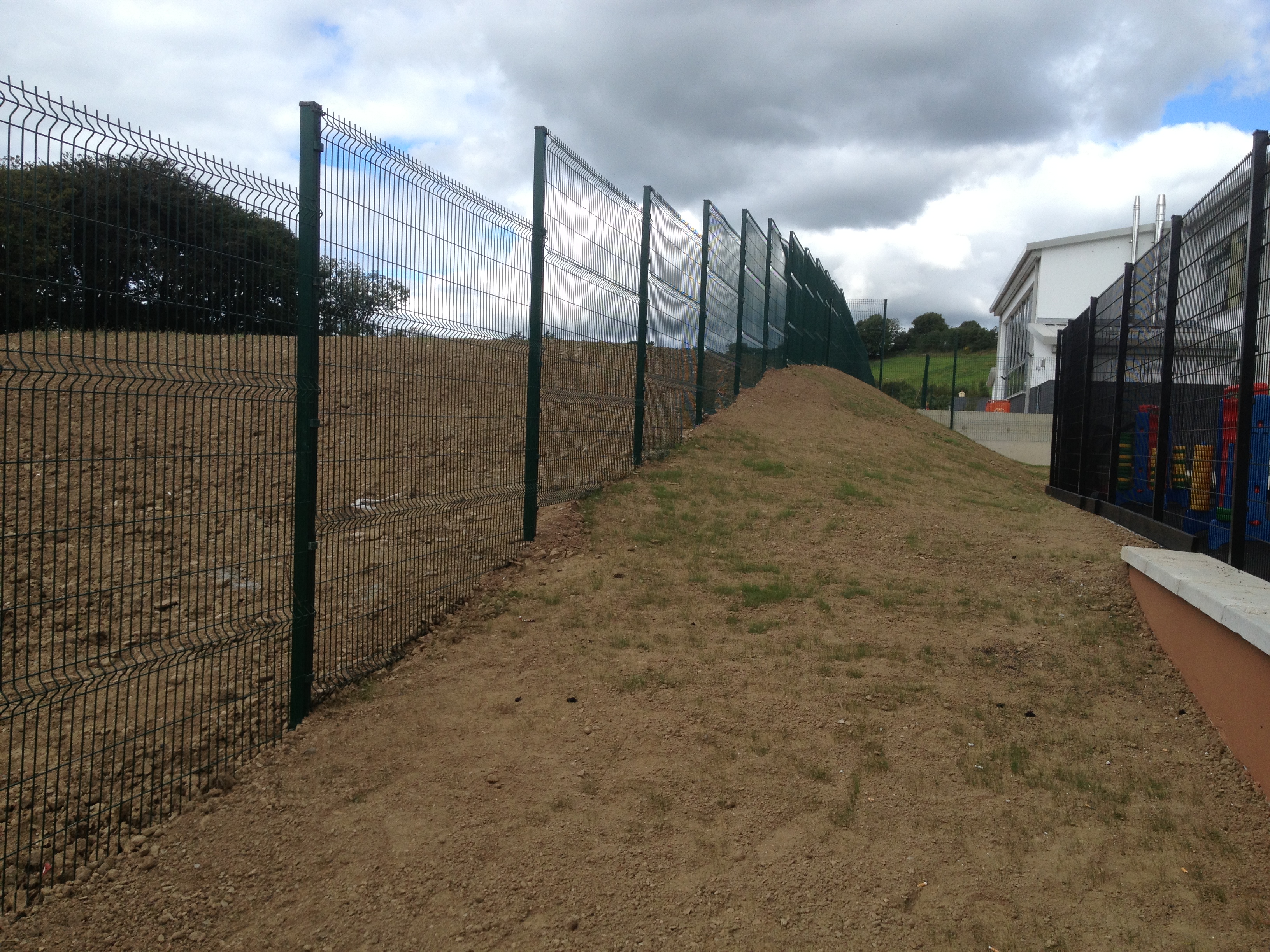 V Mesh Post Panel System 19 75 Wire And Fence Depot Irish Supplier Of Wire Fence And Fence Posts V Mesh Post Panel System 19 75 Wire And Fence Depot Irish Supplier Of Wire Fence And Fence Posts